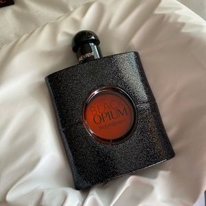 YSL BLACK OPIUM
